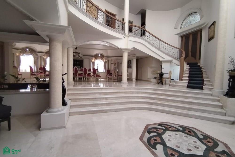 House in Mexico City, Mexico 3 - 18026857