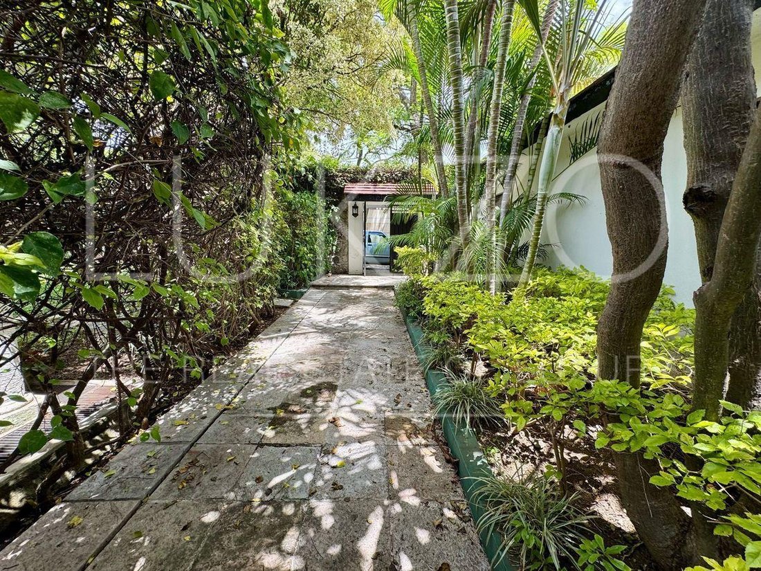 House in Cuernavaca, Morelos, Mexico 2 - 18675133