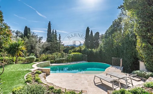 Villa à Mougins, Provence-Alpes-Côte d'Azur, France 1