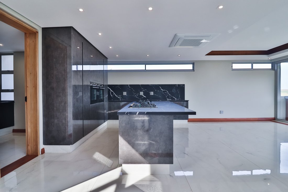 House in Port Zimbali, KwaZulu-Natal, South Africa 4 - 18675272