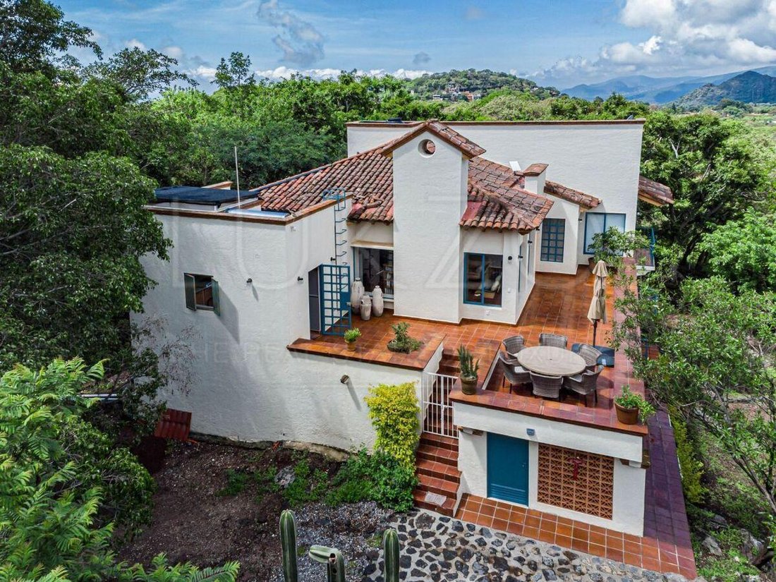 Condo in Tepoztlán, Morelos, Mexico 1 - 18675324