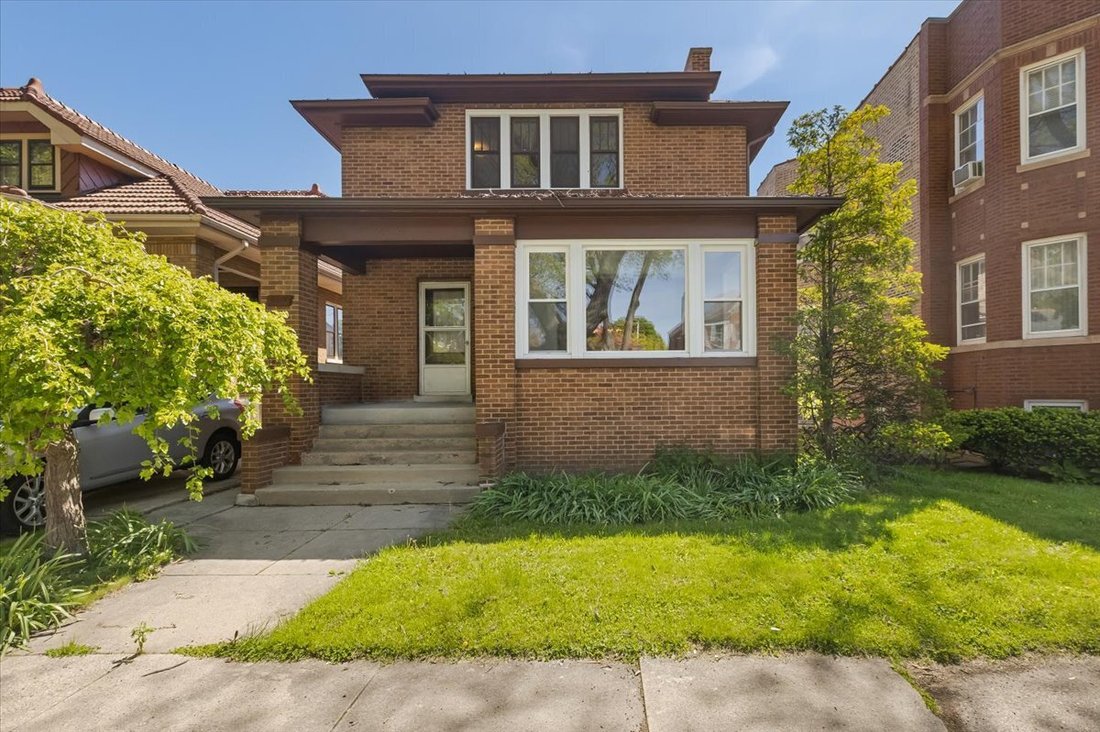 House in Chicago, Illinois, United States 1 - 18678410