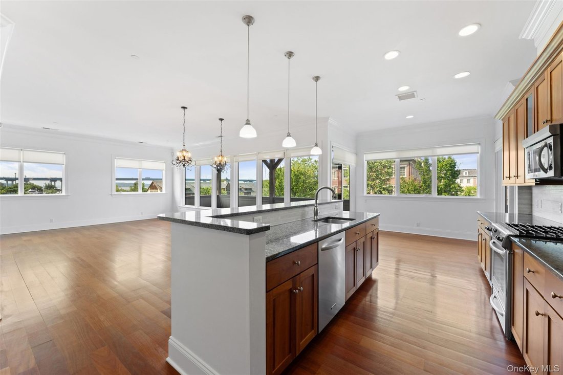 Condo in Tarrytown, New York, United States 4 - 18676583