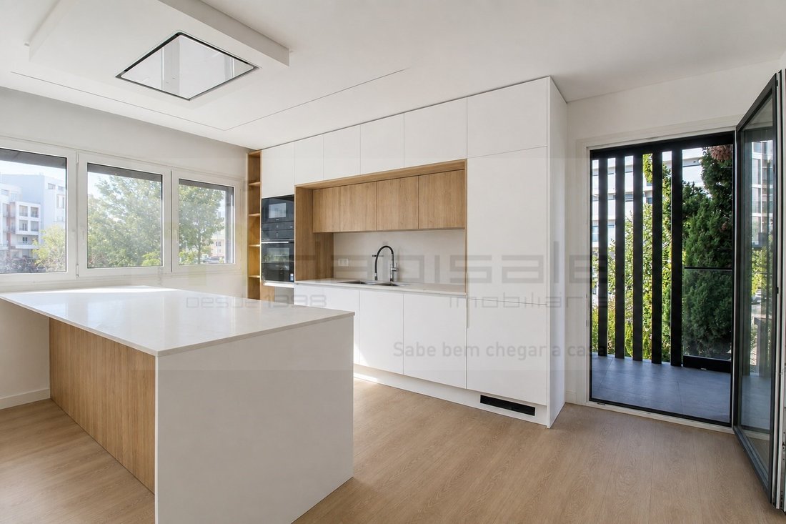 Apartamento en Charneca de Caparica y Sobreda, Setúbal Municipality, Portugal 2 - 18647628