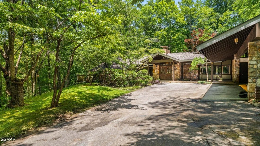 House in Gatlinburg, Tennessee, United States 4 - 18677127