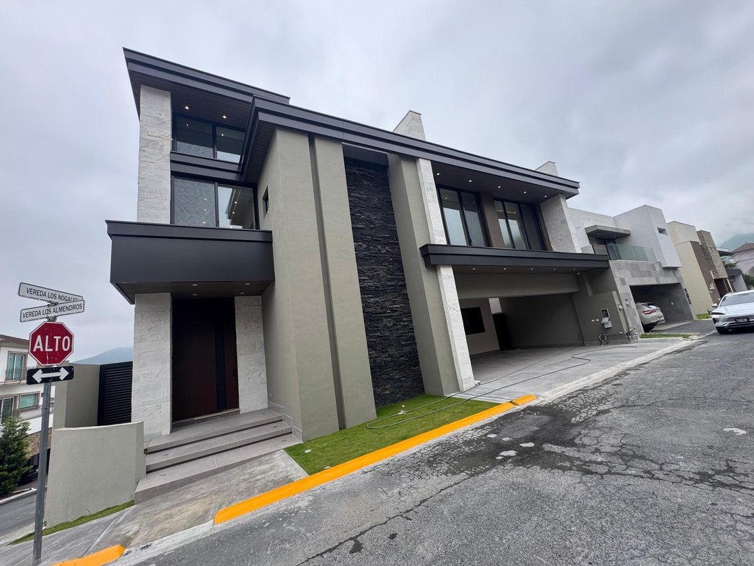 House in Monterrey, Nuevo Leon, Mexico 2 - 18675326