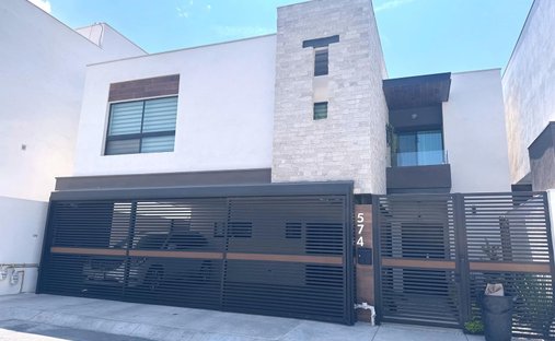 House in García, Nuevo Leon, Mexico 1