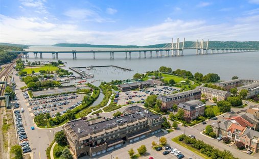 Condo in Tarrytown, New York, United States 1