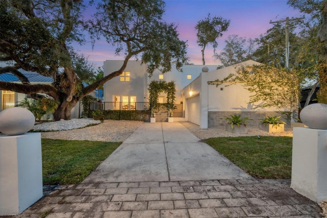 House in Tampa, Florida, United States 1 - 18675882