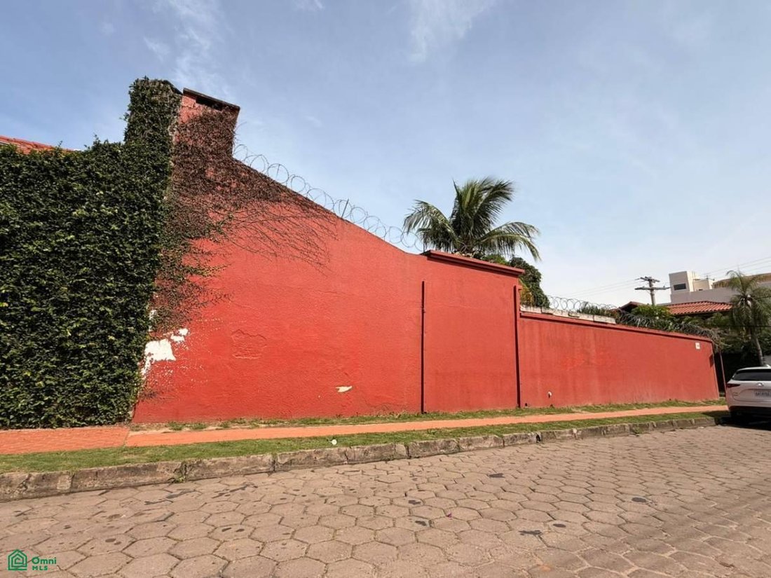 Casa in Santa Cruz de la Sierra, Dipartimento di Santa Cruz, Bolivia 2 - 17728952