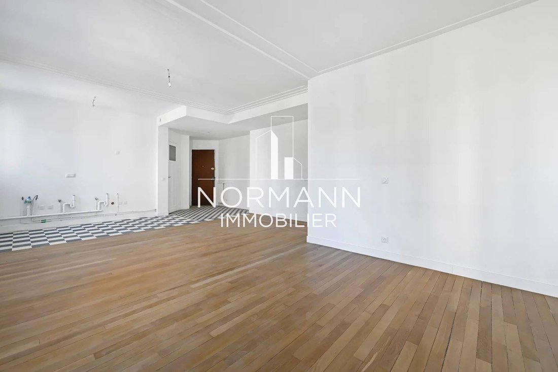 Apartment in Puteaux, Ile-de-France, France 5 - 16255554
