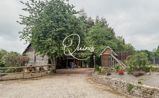 Maison à Souleuvre-en-Bocage, Normandie, France 1