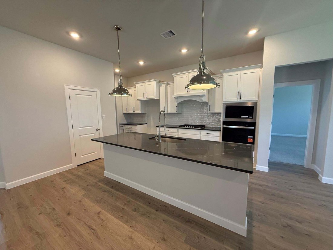 House in College Station, Texas, United States 4 - 17493681