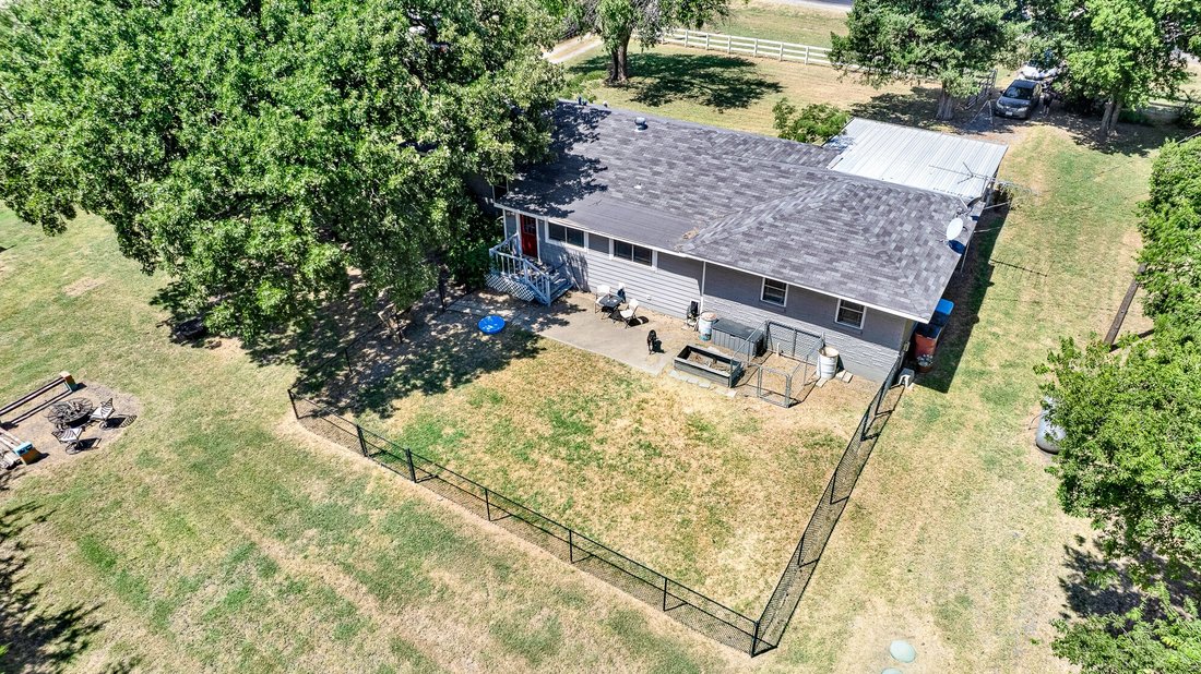 House in Farmersville, Texas, United States 4 - 18676102