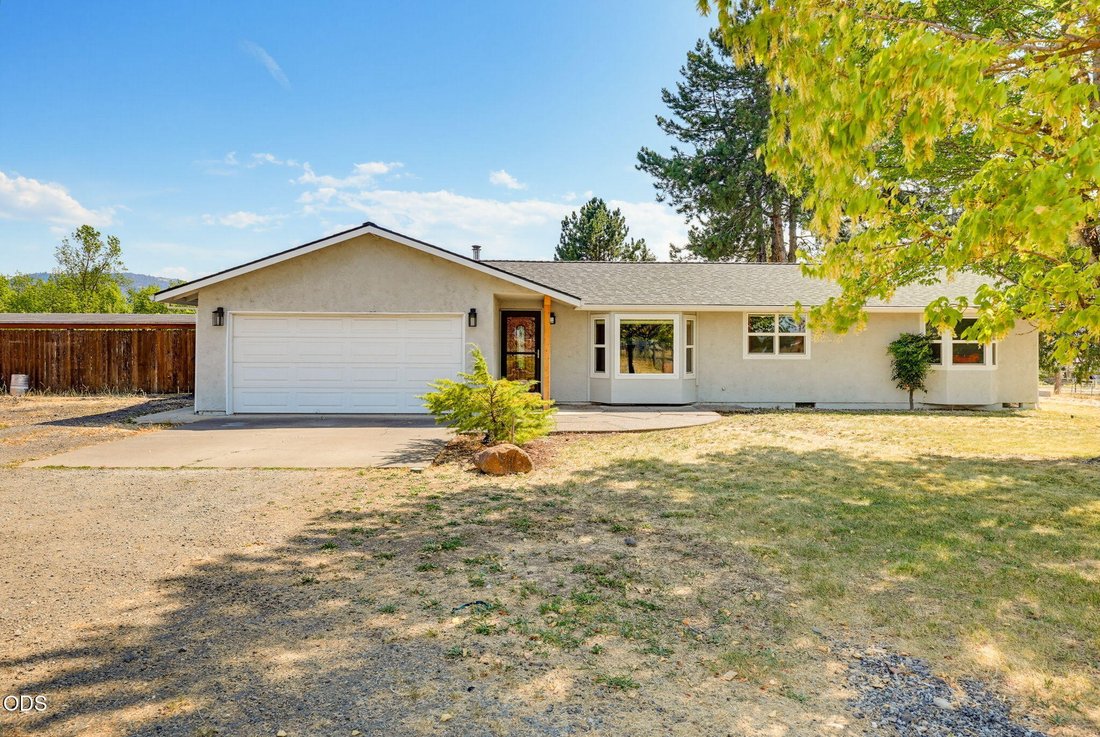 House in Medford, Oregon, United States 1 - 18678640