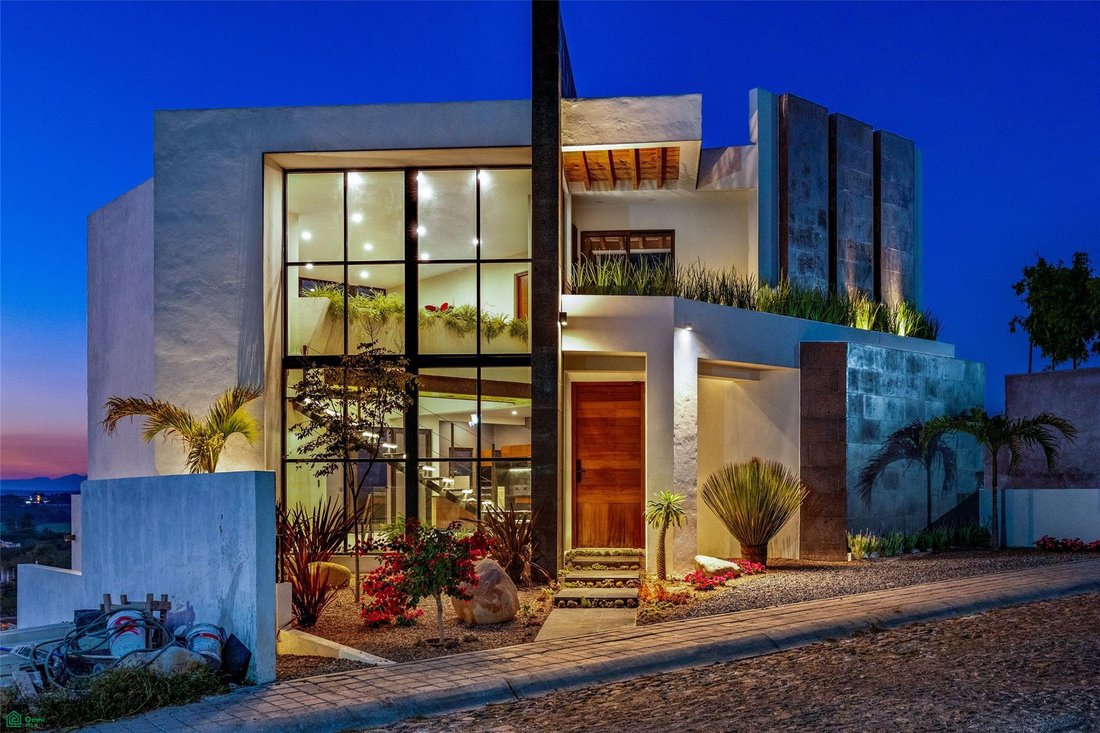 House in Presita Guadalupe, Guanajuato, Mexico 3 - 18459483