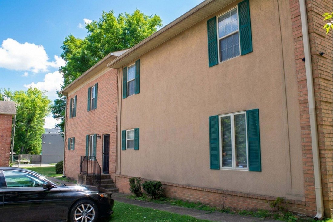 Nashville, Tennessee, United States 2 - 18677122