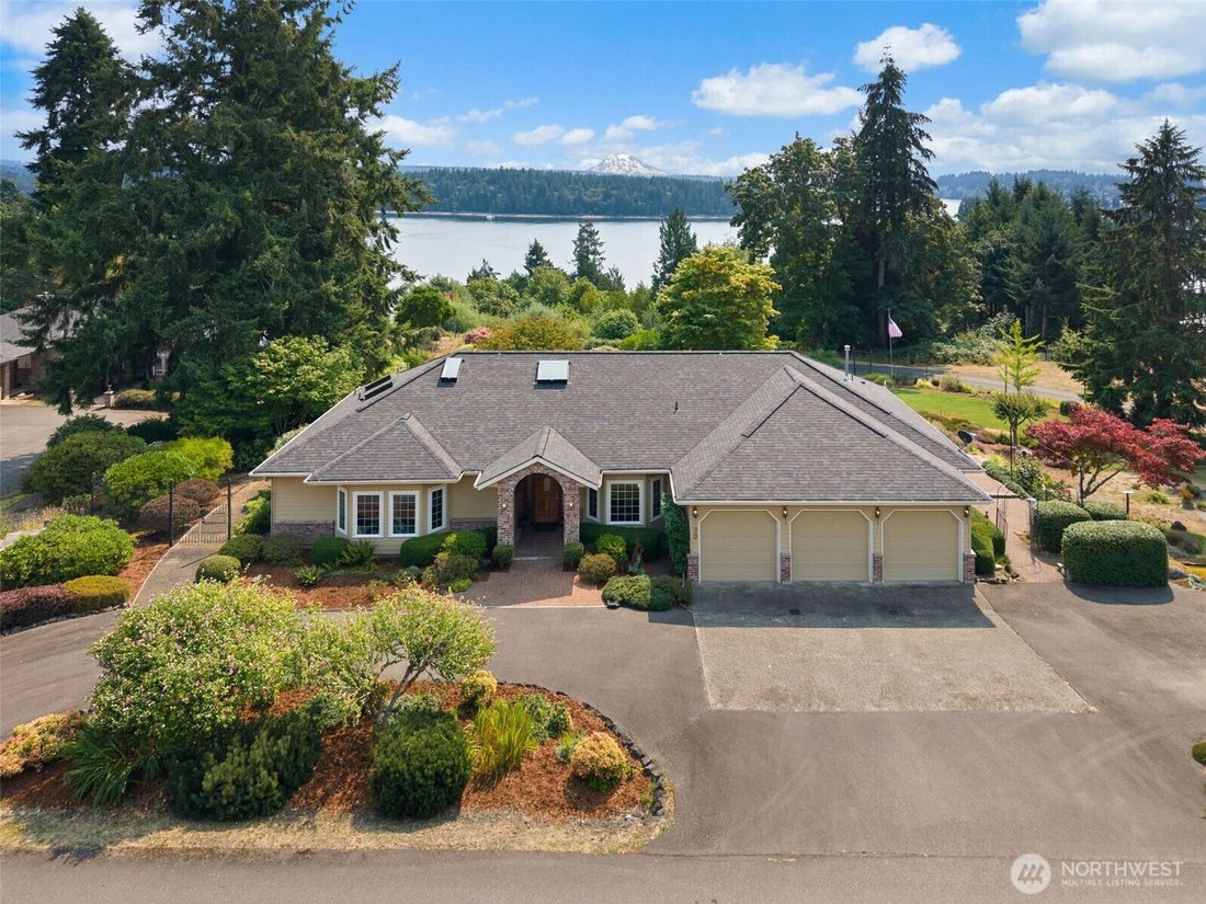 House in Shelton, Washington, United States 1 - 18678673