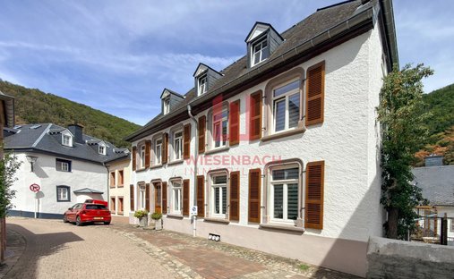 House in Esch-sur-Sûre, Diekirch, Luxembourg 1
