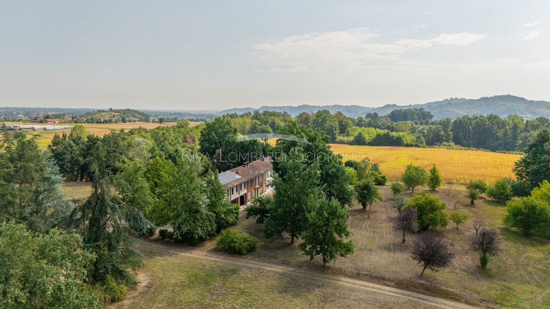 House in Tigliole, Piedmont, Italy 2 - 18678454