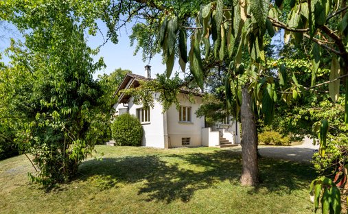 House in Genthod, Genève, Switzerland 1