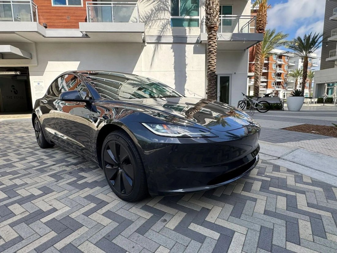 Sedan in Riverside, CA, United States 2 - 18666727