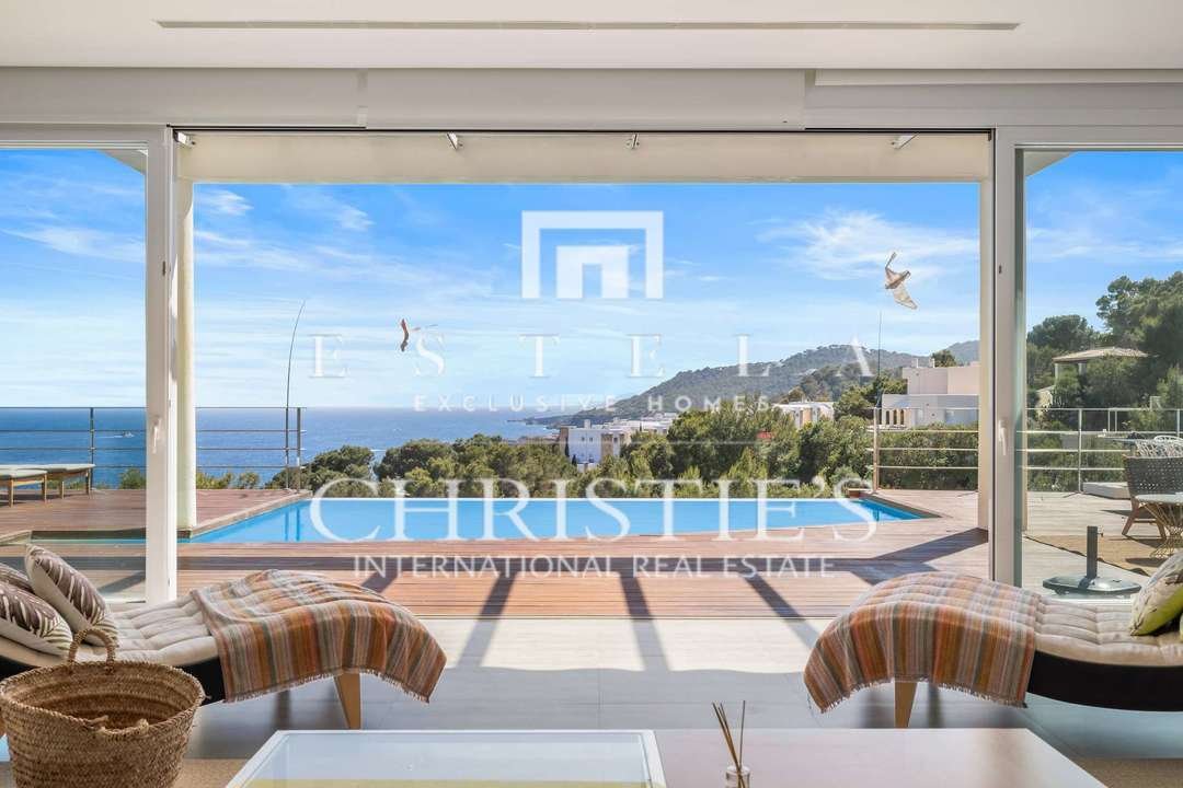Villa in Roca Llisa, Santa Eularia des Riu, Balearic Islands 2 - 18679242