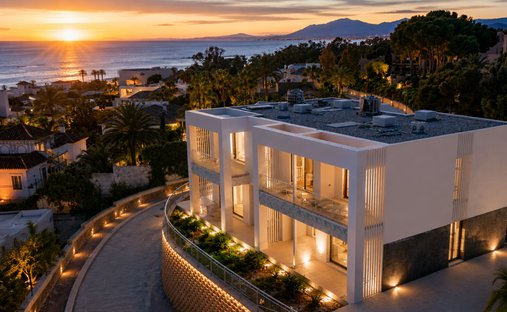 Villa a Marbella, Andalusia, Spagna 1