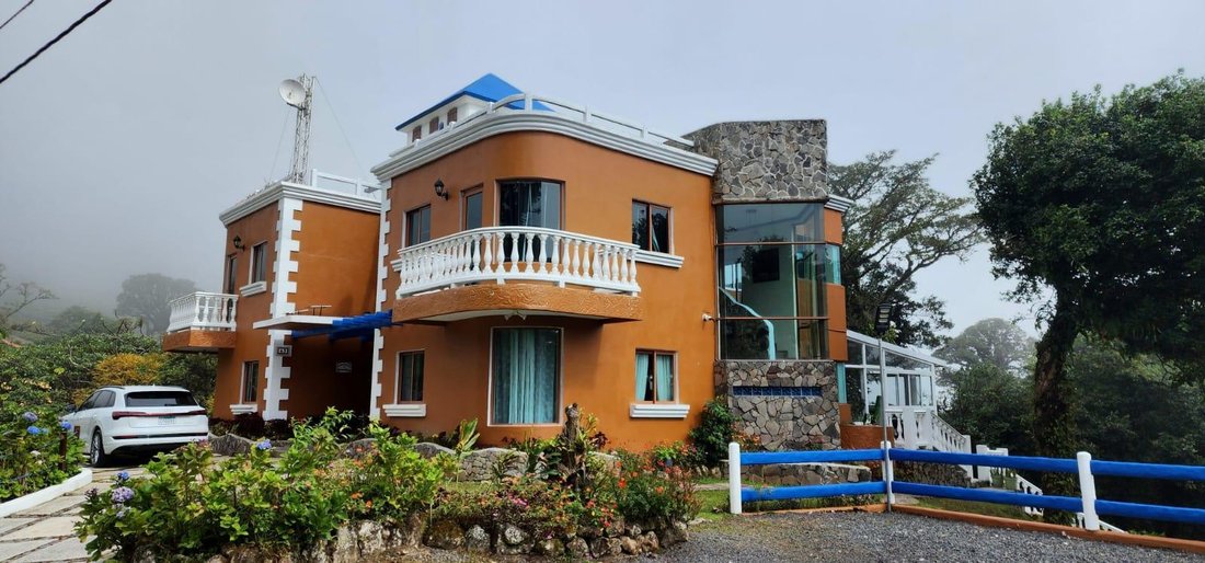 House in San Carlos District, Panama, Panama 2 - 18679296