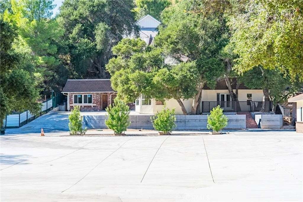 House in Santa Clarita, California, United States 4 - 18530775