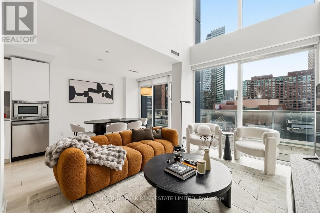 Apartment in Toronto, Ontario, Canada 1 - 18679408