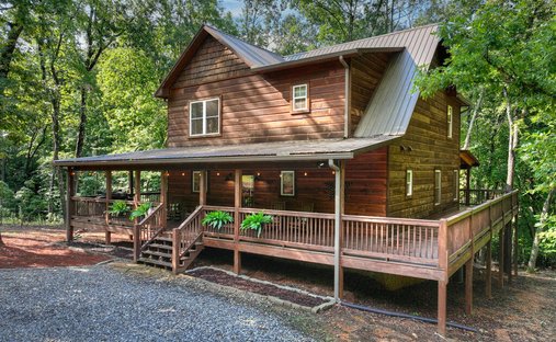 House in Mineral Bluff, Georgia, United States 1