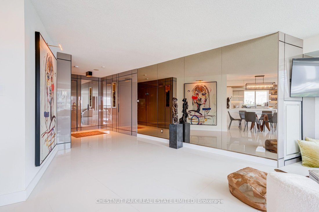 Apartment in Toronto, Ontario, Canada 5 - 18679411