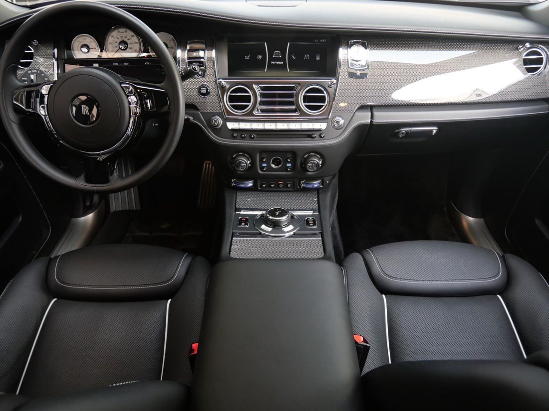 Sedan in Beverly Hills, CA, United States 4 - 18679357