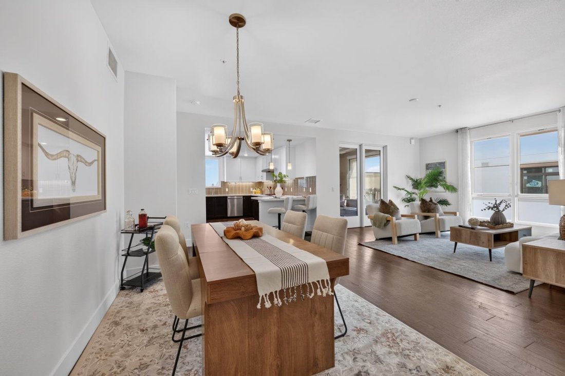 Condo in San Carlos, California, United States 4 - 18679350