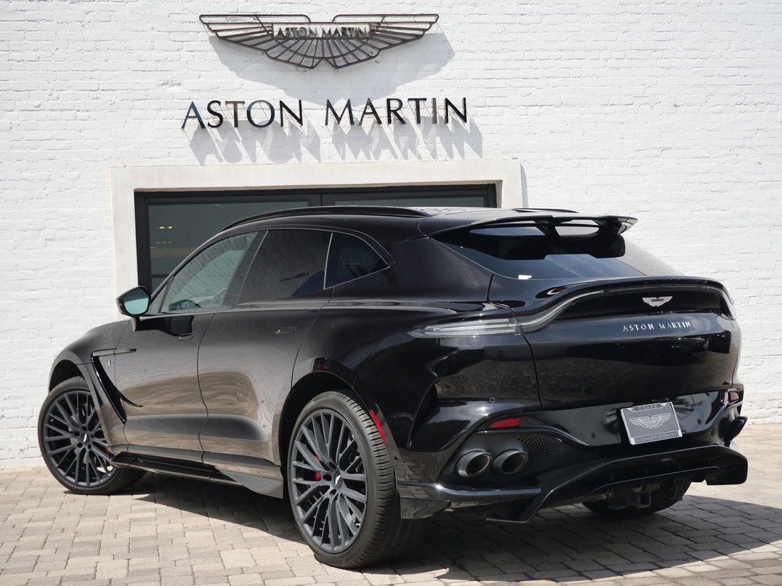 Suv in Beverly Hills, CA, United States 2 - 18679354