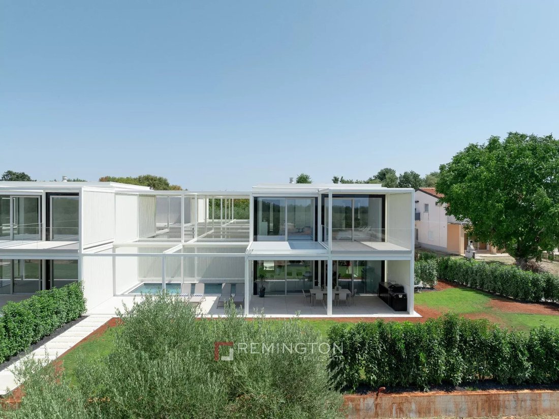 Villa in Umag, Istria County, Croatia 1 - 16001533