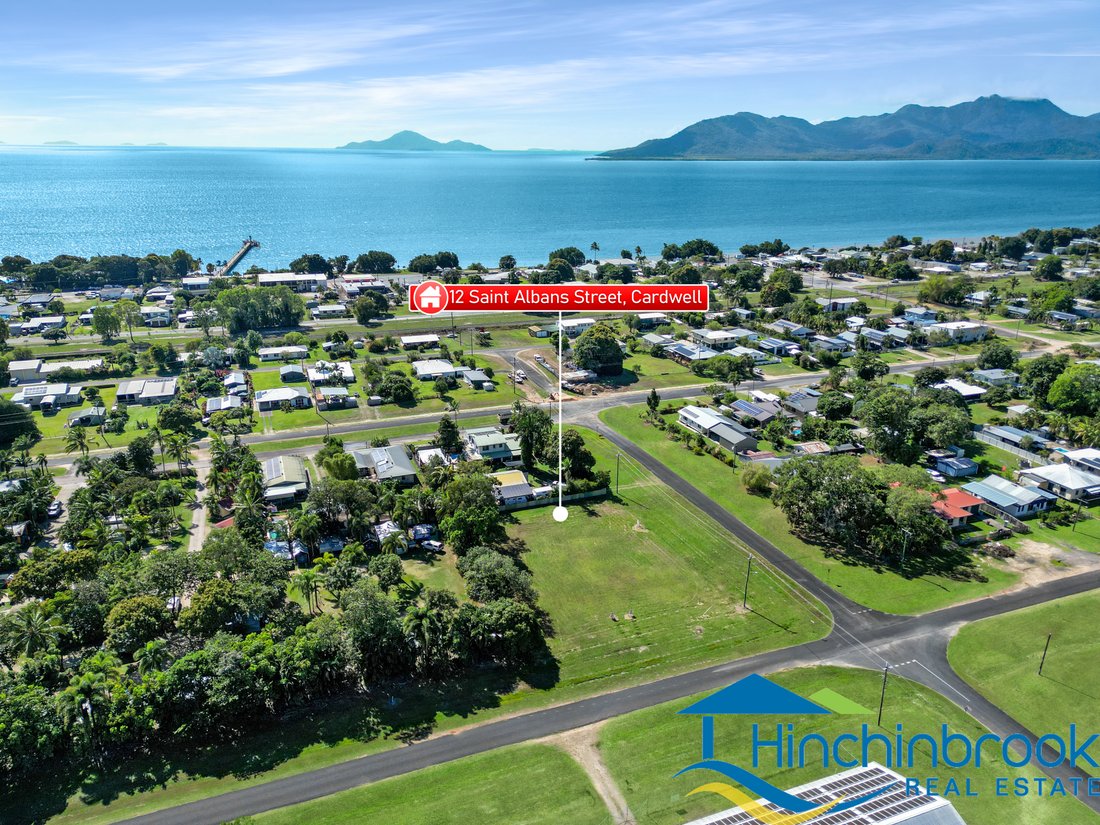 House in Cardwell, Queensland, Australia 3 - 18679443