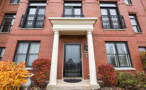 Villa in Glenview, Illinois, United States 1