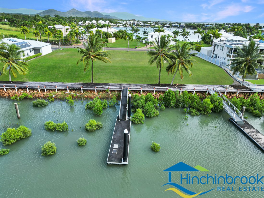 House in Cardwell, Queensland, Australia 3 - 18679410