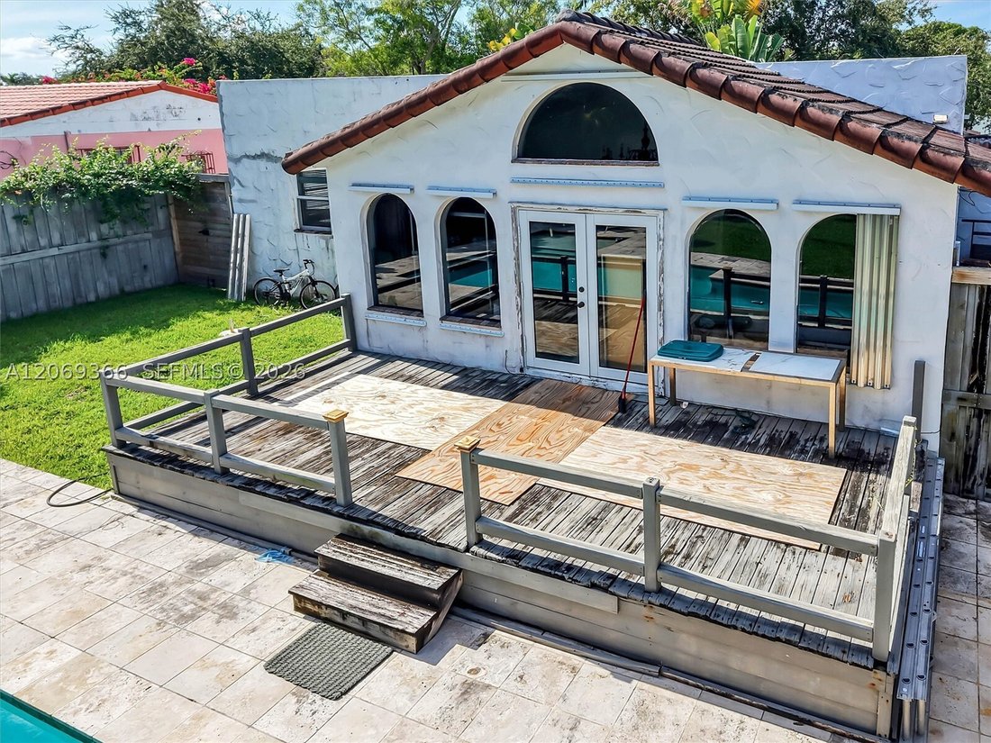 House in Miami, Florida, United States 5 - 18679334