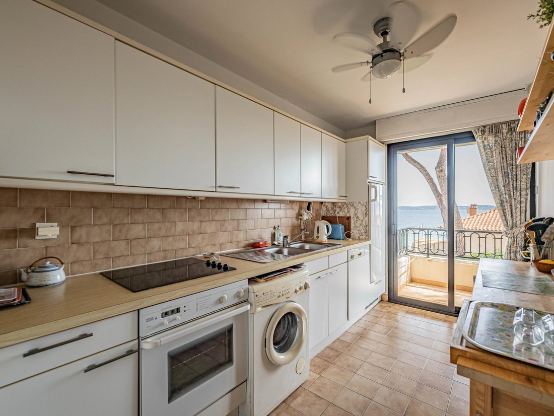 Apartment in Nartelle-Noyer-Bellevue-bd des Sardinaux, Sainte-Maxime, France 3 - 18679388