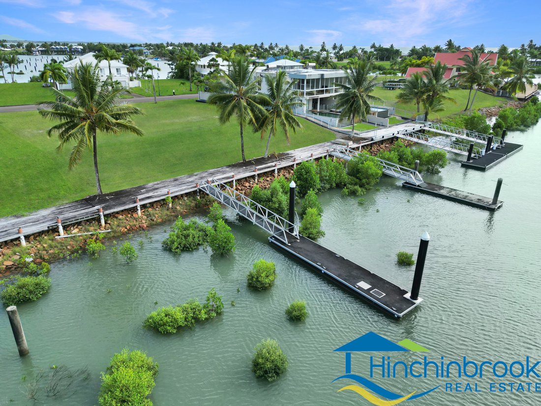House in Cardwell, Queensland, Australia 2 - 18679410