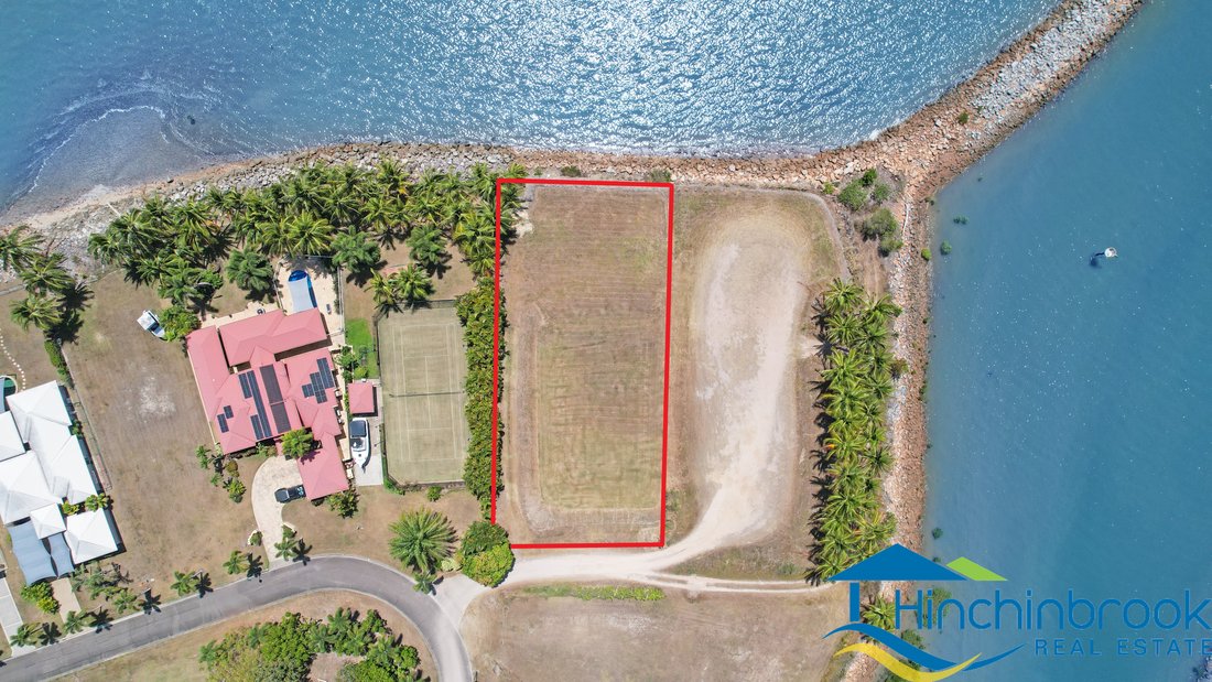 House in Cardwell, Queensland, Australia 4 - 18679446