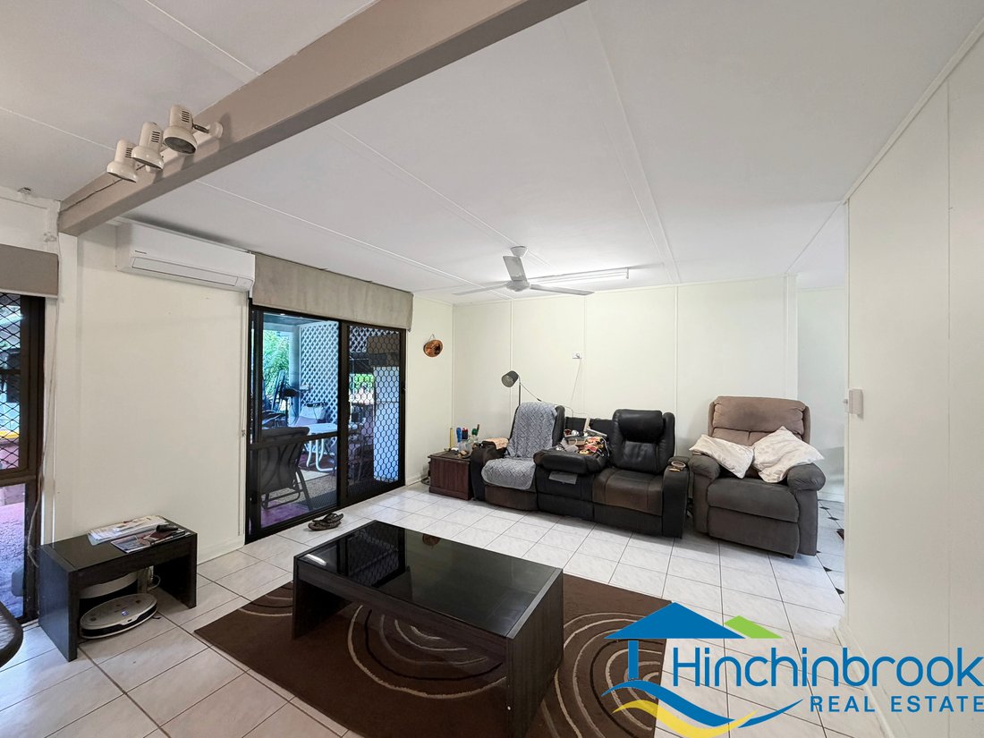 House in Cardwell, Queensland, Australia 5 - 18679436