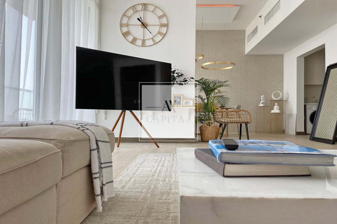 Apartment in JVC / Jumeirah Village Circle, Dubai, United Arab Emirates 2 - 18679452