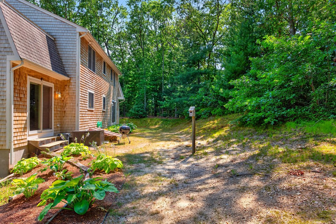 House in Bourne, Massachusetts, United States 3 - 18679544