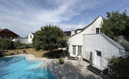 Villa in Zeiselmauer-Wolfpassing, Lower Austria, Austria 1