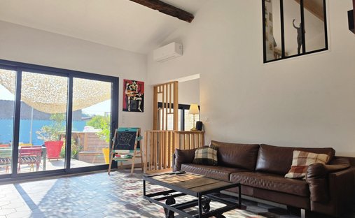 House in Arcins, Nouvelle-Aquitaine, France 1