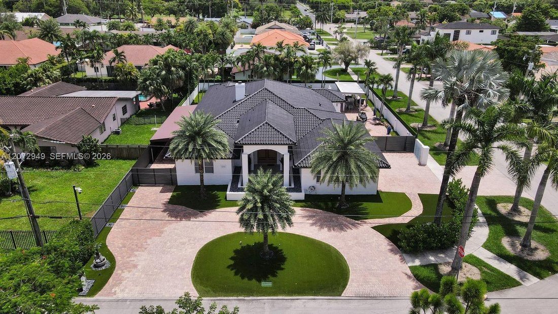 House in Miami, Florida, United States 1 - 18679403